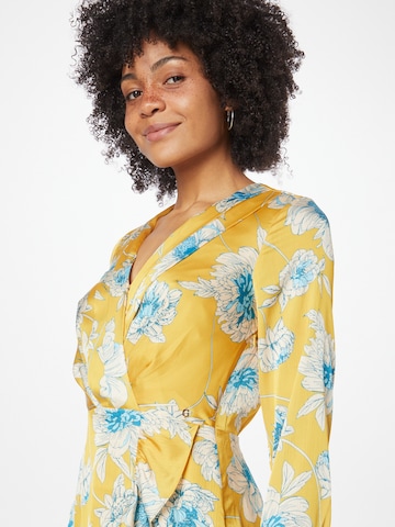 Robe 'LUANA' GUESS en jaune