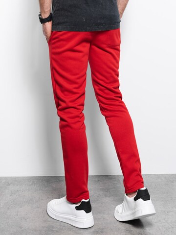 Effilé Pantalon 'P866' Ombre en rouge