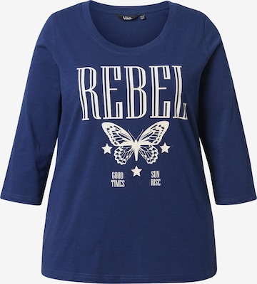 T-shirt Ulla Popken en bleu : devant