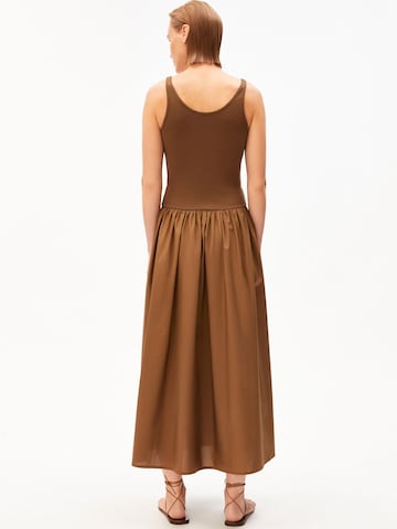 ARMEDANGELS Jurk in Groen