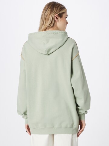 Sweat-shirt BDG Urban Outfitters en vert