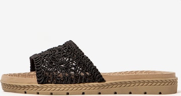 Brasileras - Sandalias 'Breezie' en negro: frente