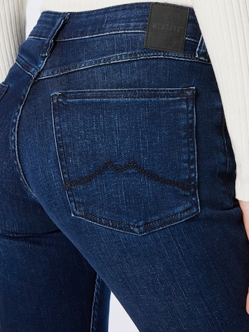 MUSTANG Regular Jeans 'Rebecca' in Blauw