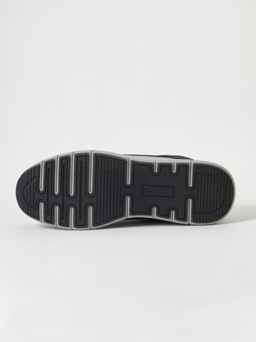 KOROSHI Sneaker low in Blau