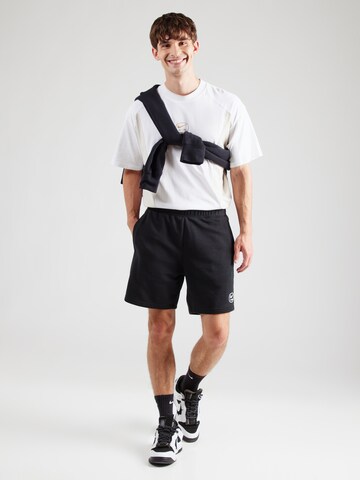 Nike Sportswear Regular Shorts 'AIR' in Schwarz