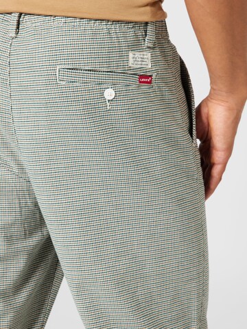 LEVI'S ® Alt kitsenev Chino-püksid 'XX Chino EZ Taper', värv segavärvid