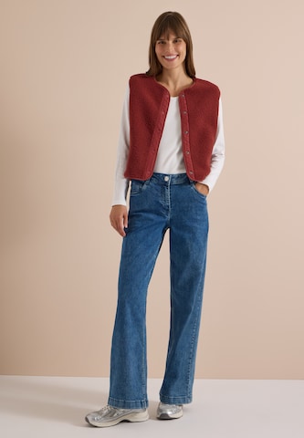 CECIL Vest in Red