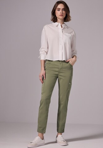 Street One Studio Slimfit Hose im Cargo-Look in Grün