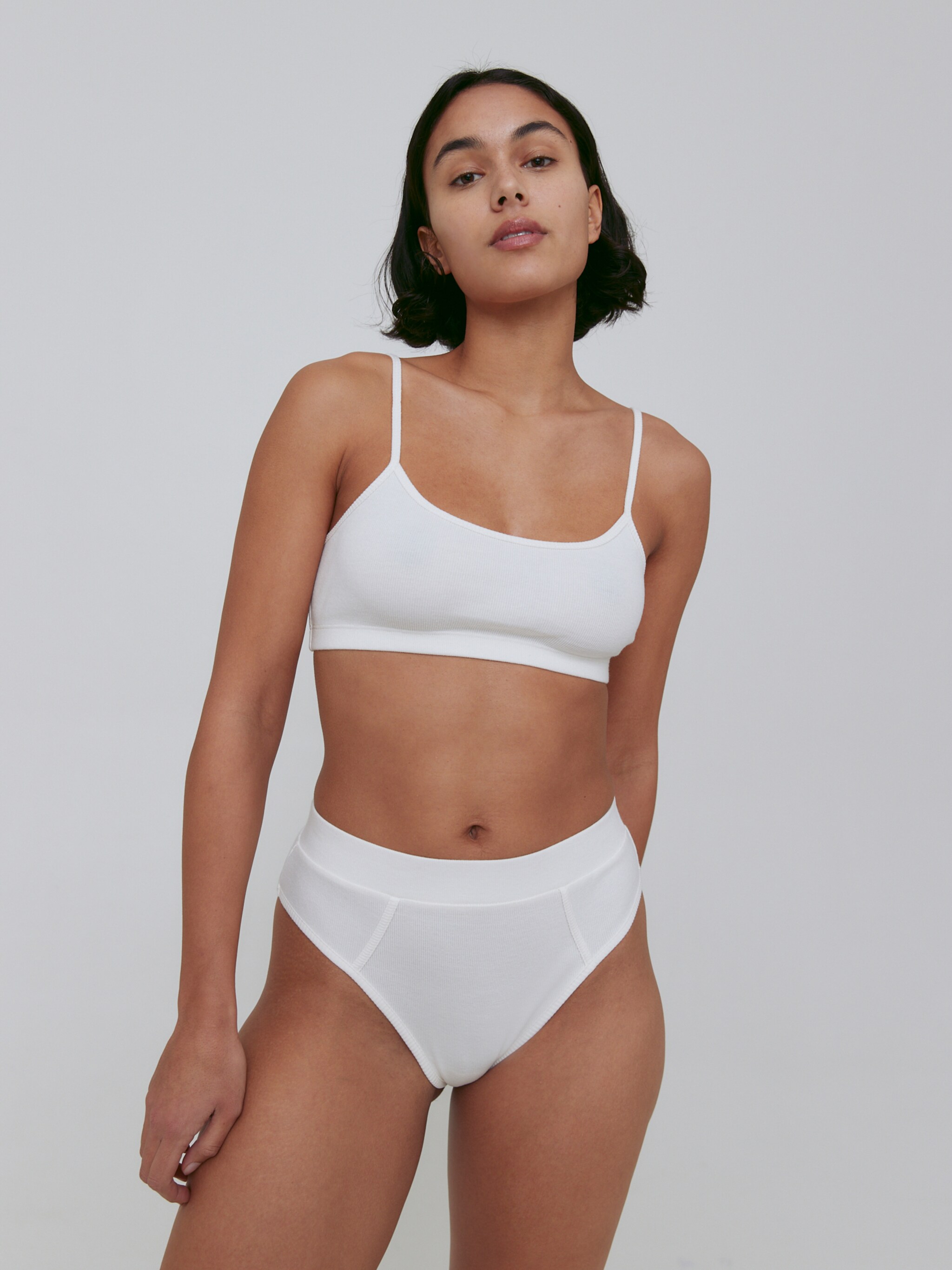 EDITED Productos Braga 'Ayuna' beige