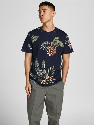 T-Shirt 'BlaTropic' JACK & JONES en bleu : devant