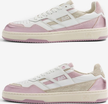 Chaussure à lacets ' PLAYGROUND ' Caval en rose : devant