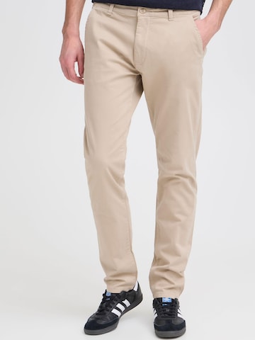 Casual Friday - Slimfit Calças chino ' CFViggo ' em bege: frente