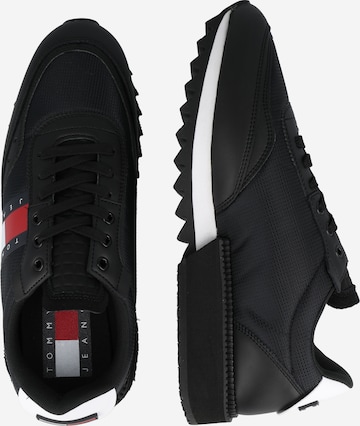 Sneaker low de la Tommy Jeans pe negru