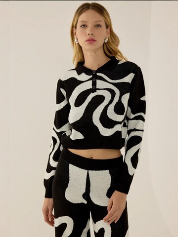 Pull-over Hiccup en noir : devant