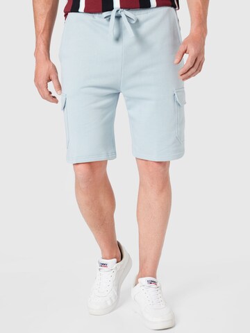 Urban Classics Regular Shorts in Blau: predná strana