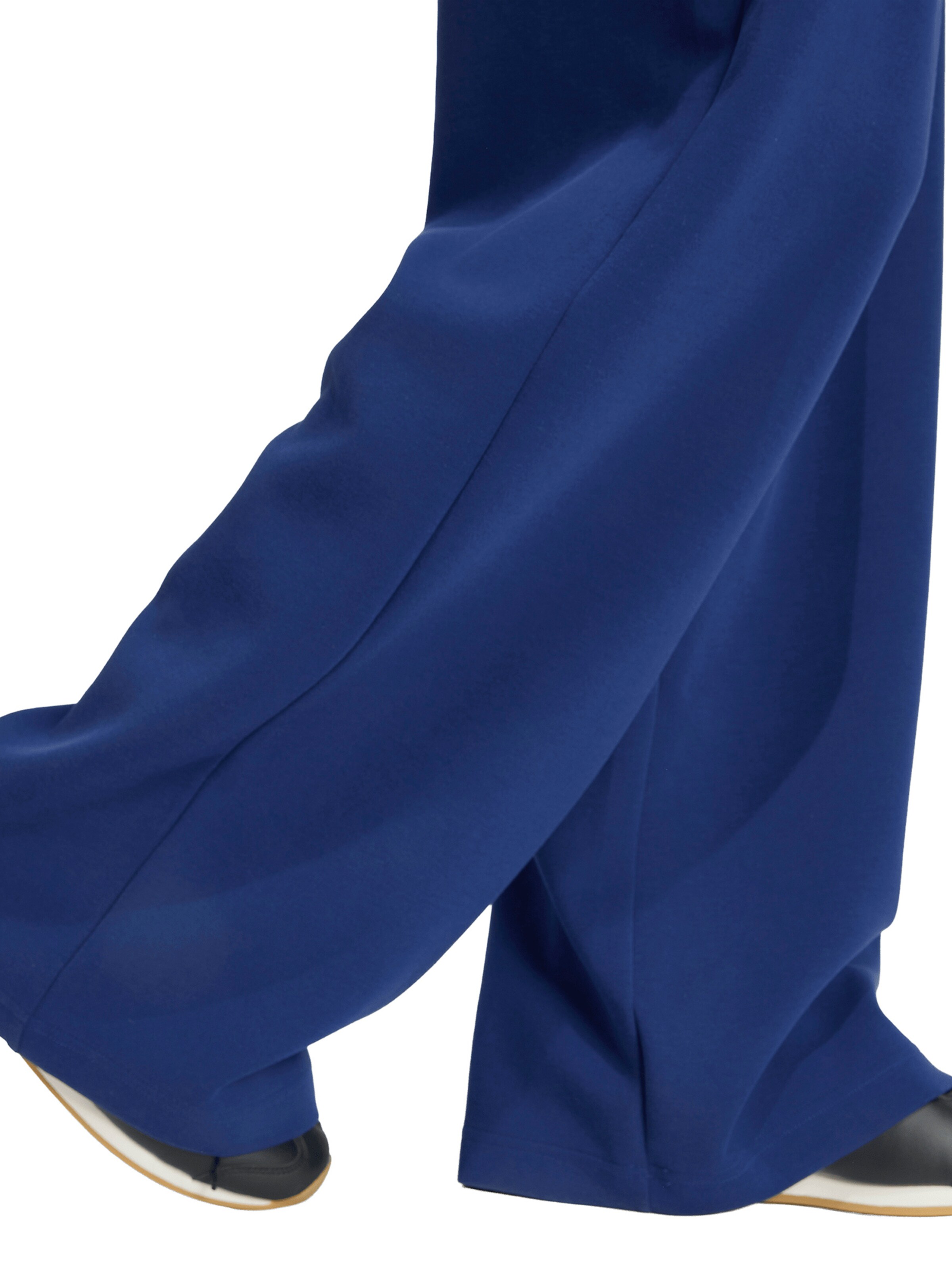 ADIDAS SPORTSWEAR Wide Leg Sporthose 'Soft Lux' in Blau