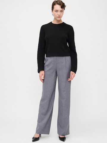 Vero Moda Tall Tröja 'VMSALLY' i svart