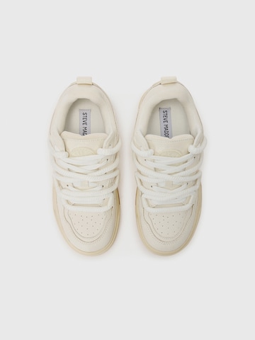 STEVE MADDEN Sneaker 'Boomer' in Beige
