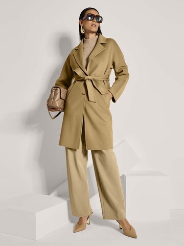 MADELEINE Tussenmantel in Beige