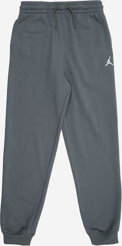 Jordan Tapered Housut 'BRKLN FLC' värissä harmaa: etupuoli