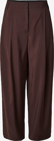 PIECES Wide Leg Bukser med lægfolder 'CARLA ' i brun: forside