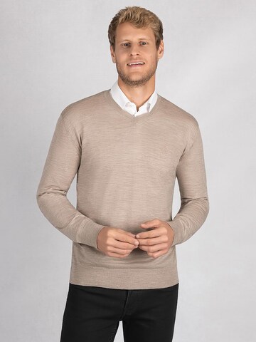 Pull-over GIESSWEIN en beige : devant