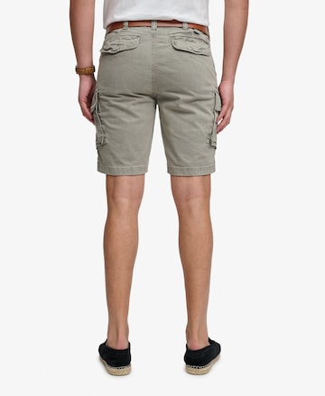 Superdry & Co Loosefit Cargobroek in Groen