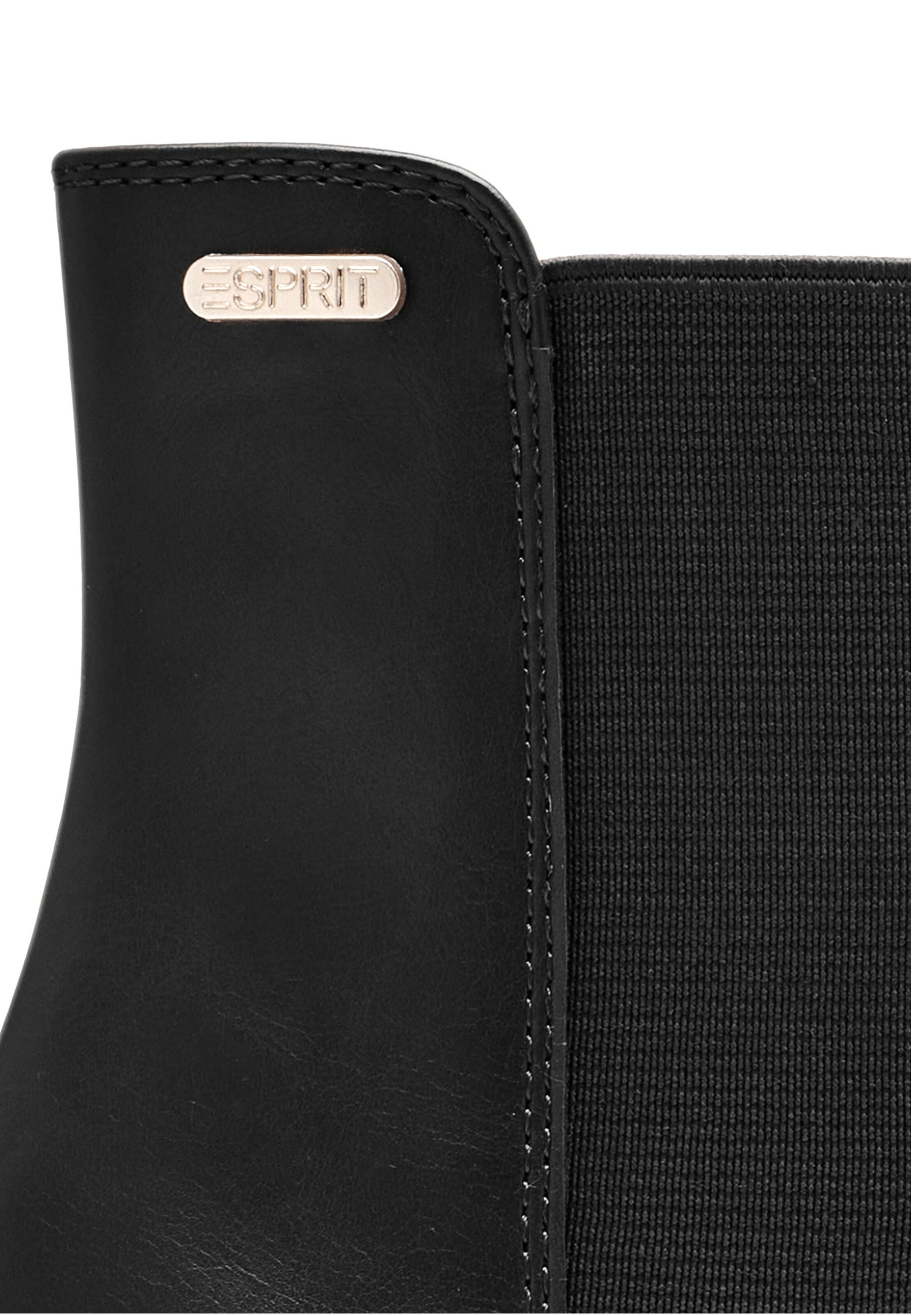 Bottines 'Murcia' Esprit Shoes en noir