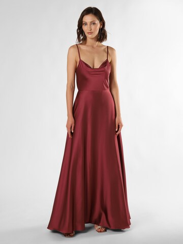 Laona Evening Dress in Red: front
