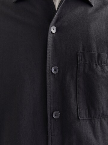 JACK & JONES Comfort fit Button Up Shirt in Black