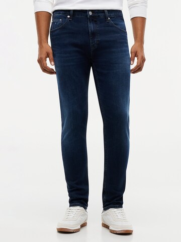 Tommy Jeans Slim fit Jeans 'Austin' in Blue: front