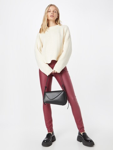 Skinny Pantaloni di ESPRIT in rosso