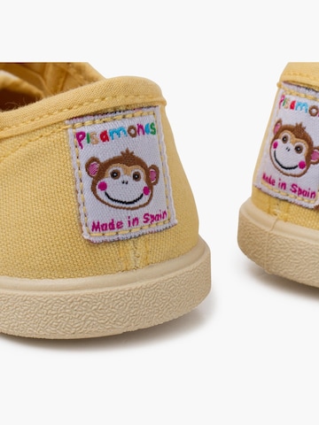 Scarpina primi passi di Pisamonas in giallo