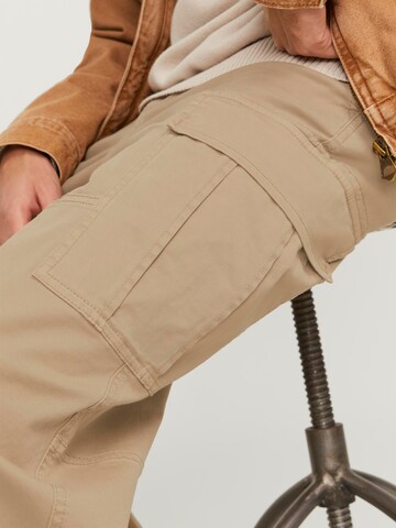 JACK & JONES Ohlapna forma Kargo hlače 'Karl Harlow' | bež barva