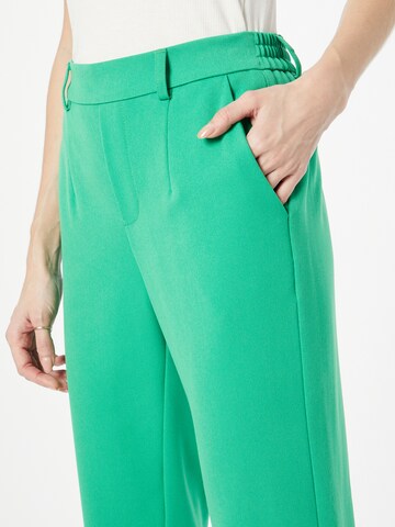 Tapered Pantaloni 'Lisa' di OBJECT in verde