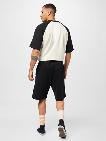 Pegador Wide Leg Shorts in Schwarz
