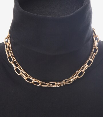 J. Jayz Collier in Gold