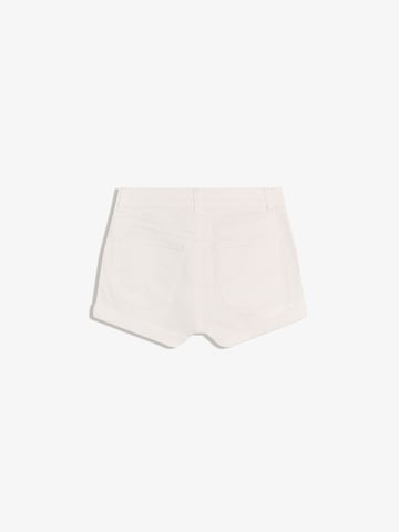 BershkaSlimfit Traperice - bijela boja