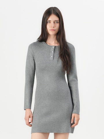 Abito in maglia di ONLY in grigio: frontale
