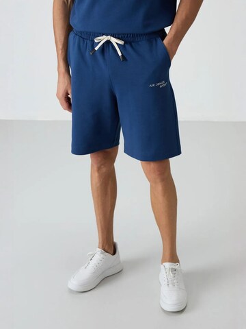 Tommy Life Sports suit in Blue