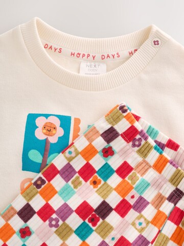 Next - Conjunto en beige