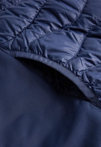 PEAK PERFORMANCE Outdoorjas 'Helium Down' in Blauw