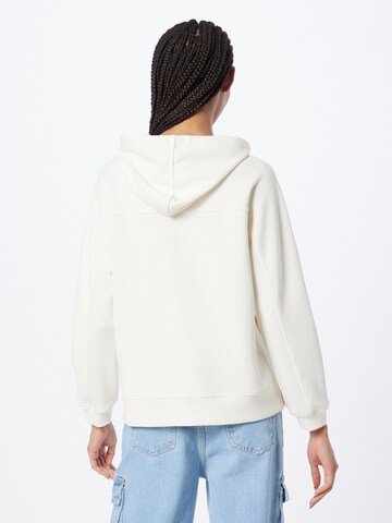 MORE & MORE Sweatshirt in White