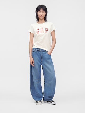 GAP Μπλουζάκι 'CLASSIC' σε λευκό