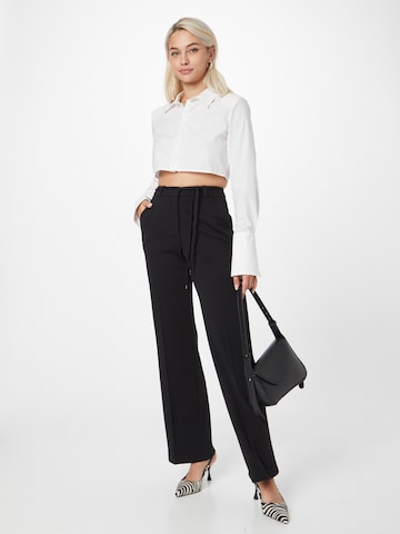 Wide leg Pantaloni de la s.Oliver BLACK LABEL pe negru