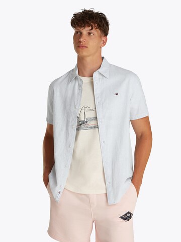 Tommy Jeans Средняя посадка Рубашка в Синий: спереди