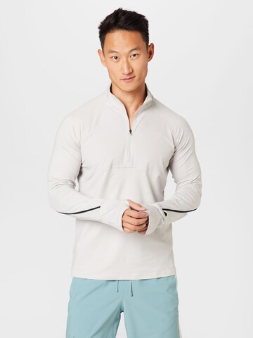 UNDER ARMOUR Functioneel shirt 'Qualifier' in Grijs: voorkant