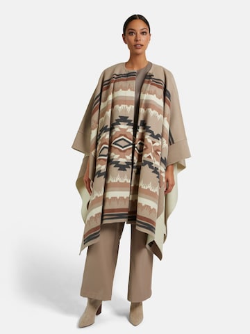 MADELEINE Cape in Beige