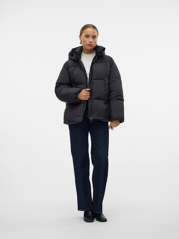 VERO MODA Zimní bunda 'VMIdaline' – černá