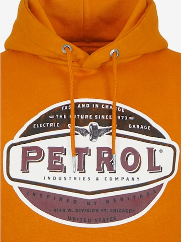 Felpa di Petrol Industries in arancione